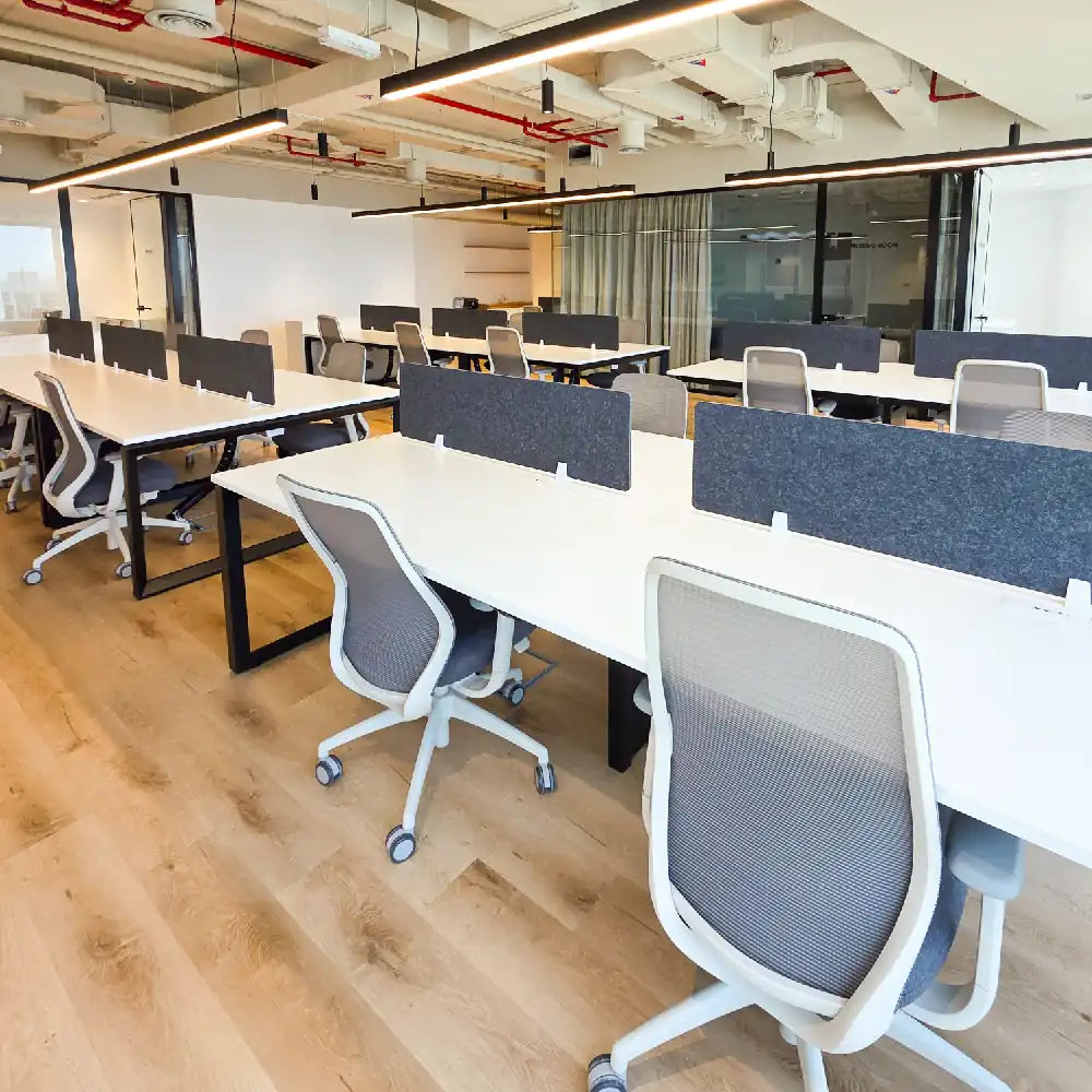 Workstations facing sea view with ergonomic seating