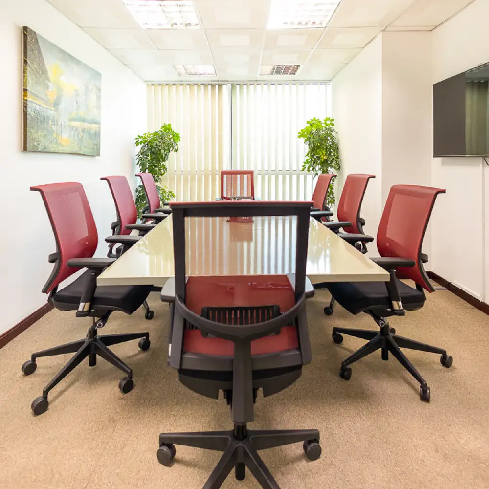 Meeting room for 8 people at Austria Business Center, Concord Tower
